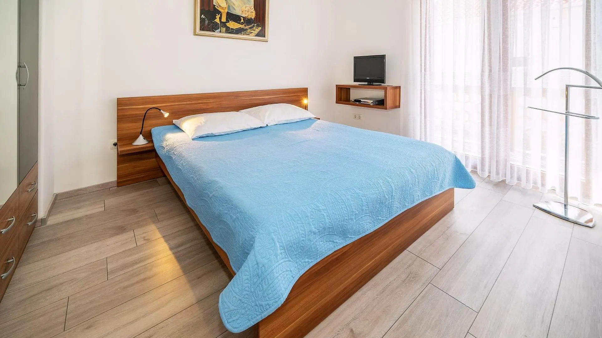 Apartments Magla With Terrace Baska