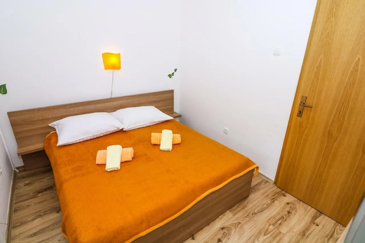 Apartments Magla With Terrace Baska  Croatia