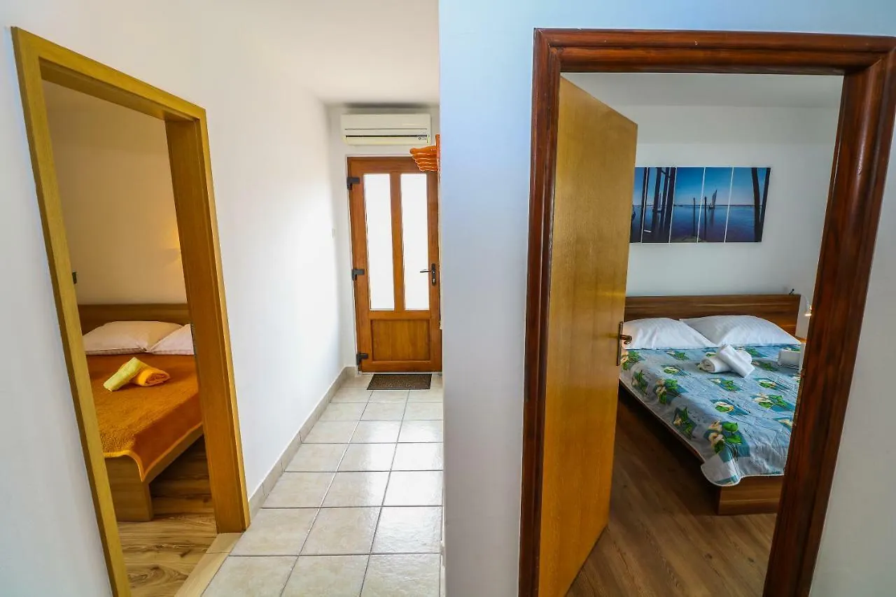 Apartments Magla With Terrace Baska  0*, Baska (Krk) Croatia