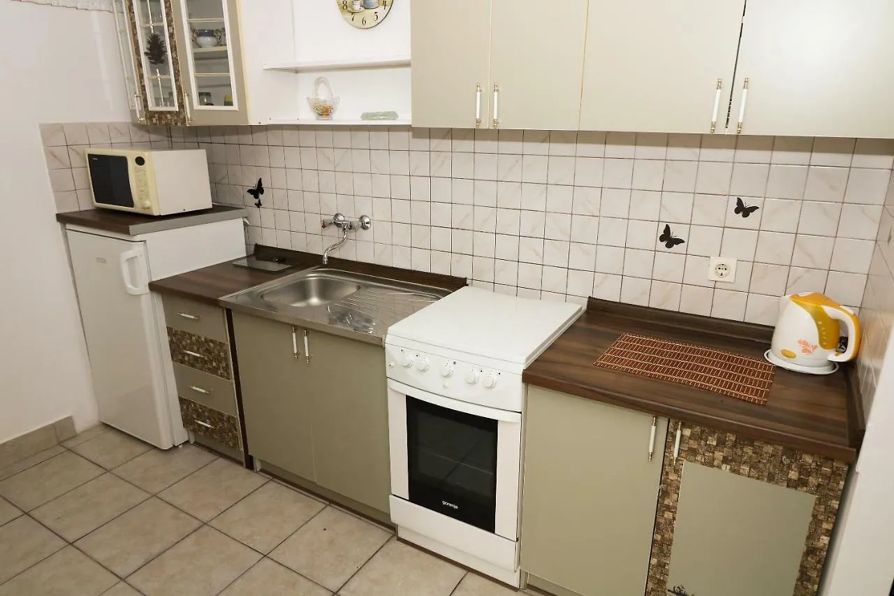 Apartments Magla With Terrace Baska