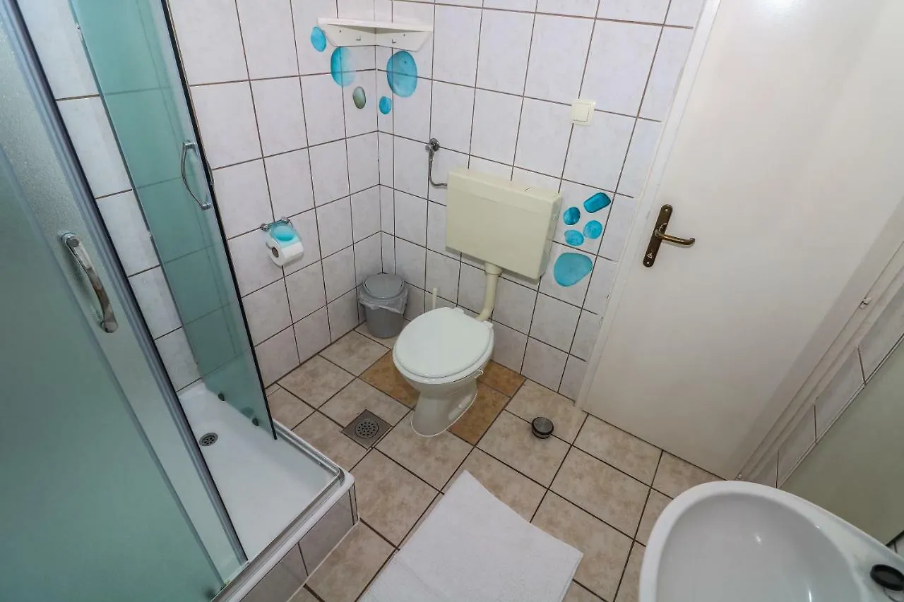 Apartments Magla With Terrace Baska  Croatia