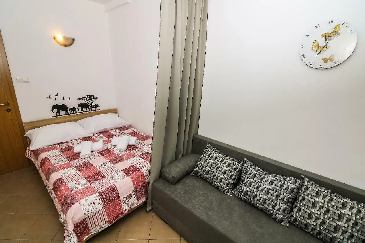 Apartments Magla With Terrace Baska   Baska (Krk)