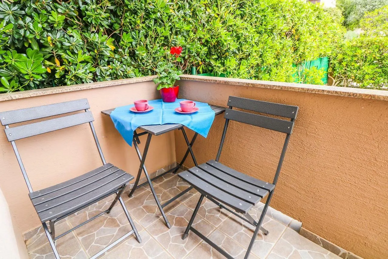Apartments Magla With Terrace Baska  Baska (Krk)
